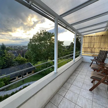 Mit Schoenem Aussicht