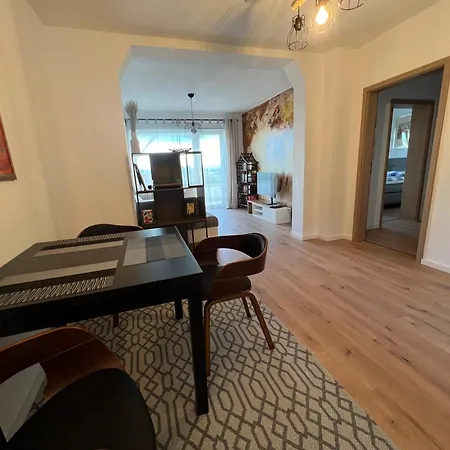 Mit Schönem Aussicht Apartment