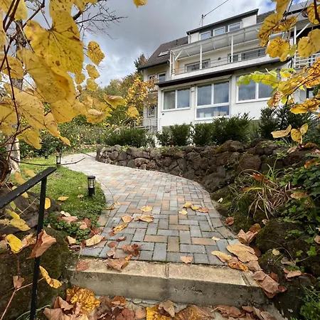 Апартаменты Mit Schoenem Aussicht *